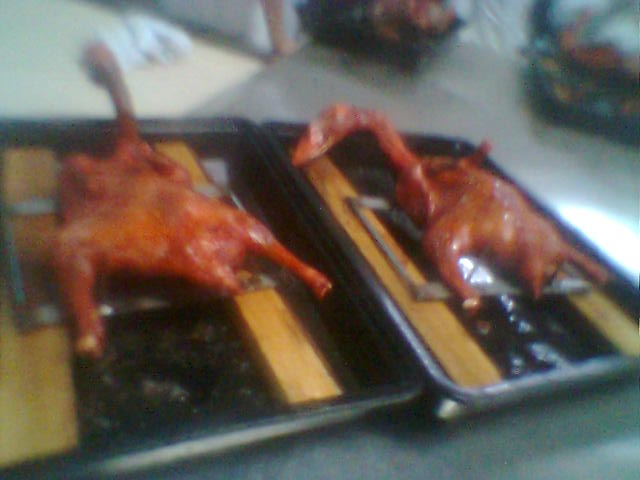 烤鴨微波烘烤機在煌上煌集團(tuán)成功投產(chǎn)使用